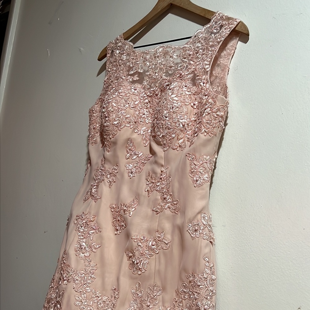 Hebeos Drees - Picture 5 of 11